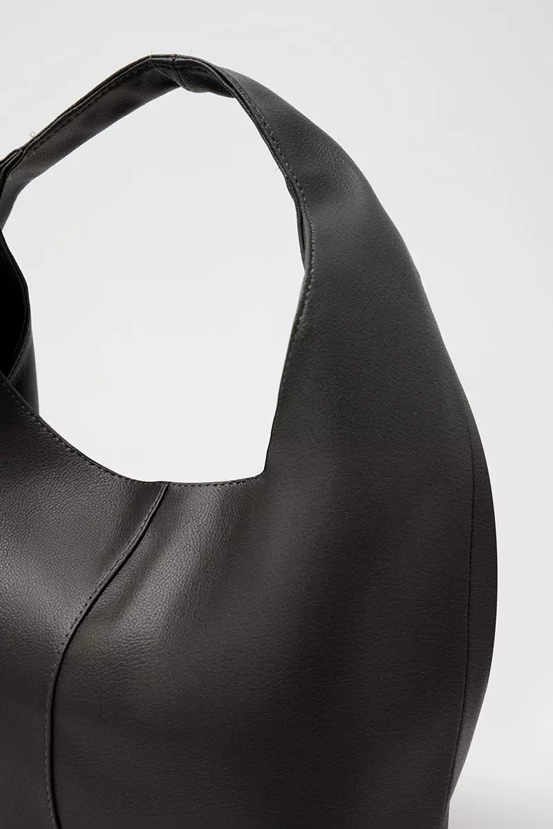 Tekka Felora Shoulder Bag Black