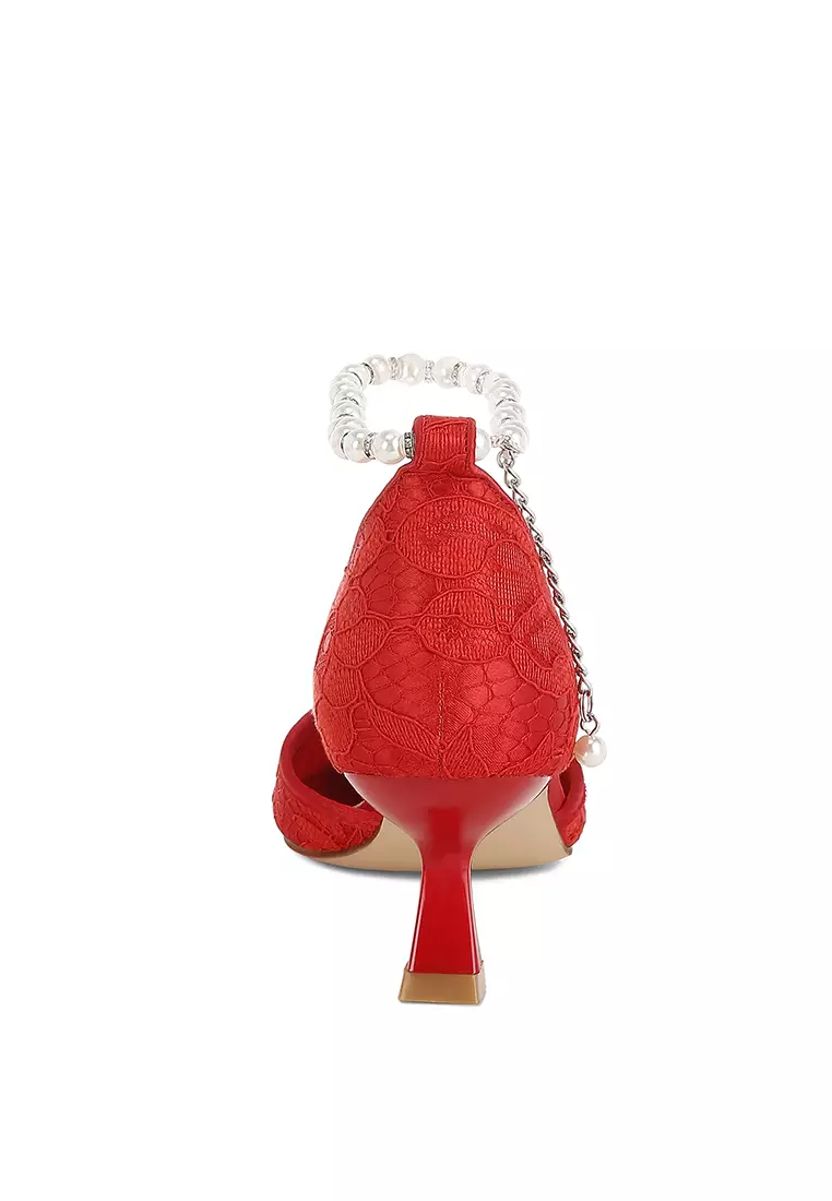 Sandal hak anak kucing berenda warna merah