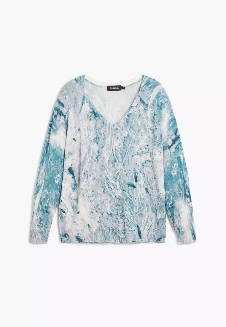Fine collage sweater