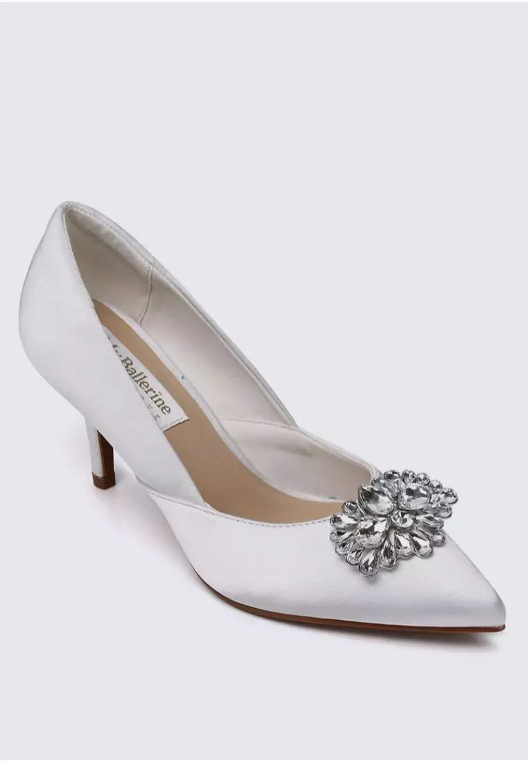 Adelyn Comfy Pumps In Ivory