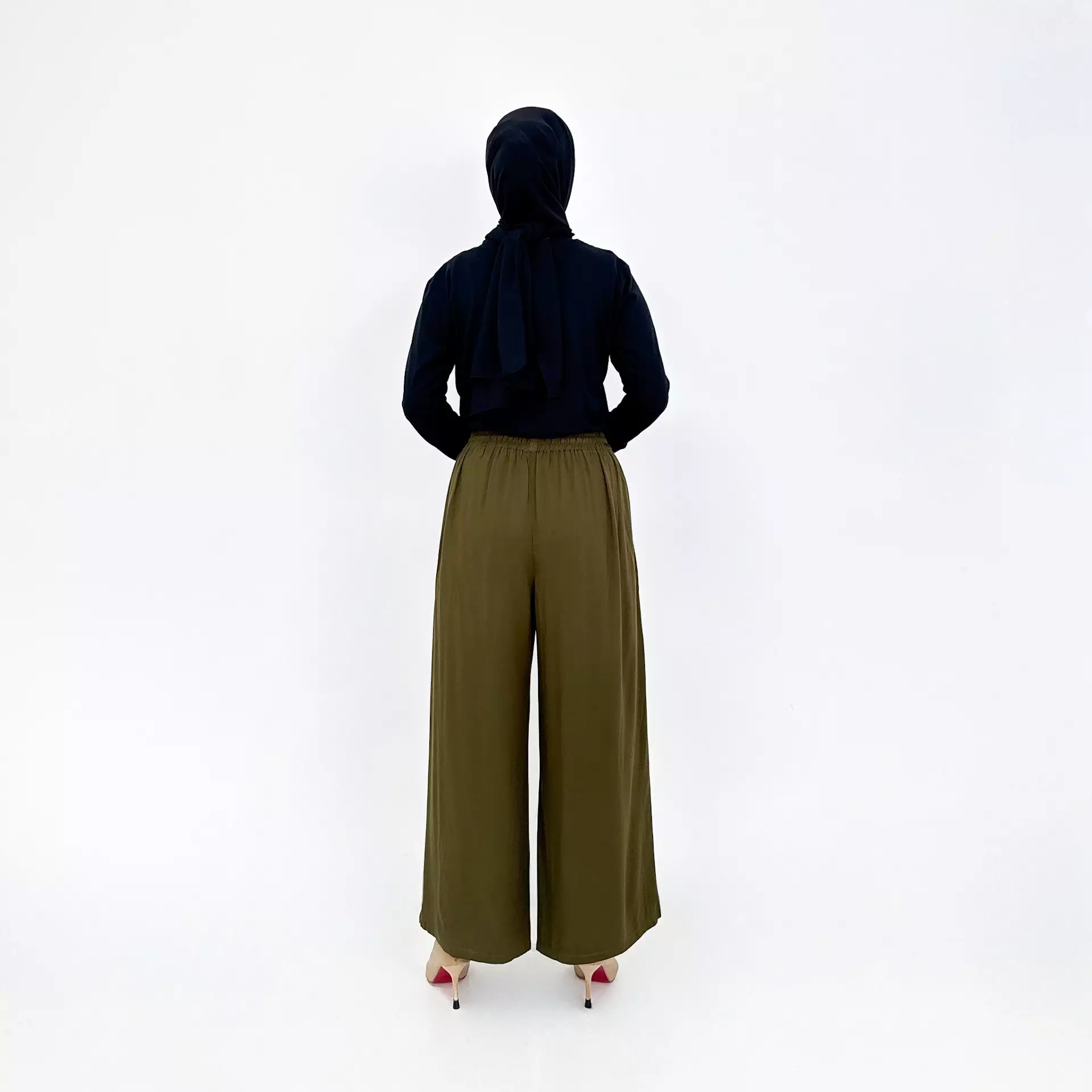 Riana Kulot Basic Daily OLIVE