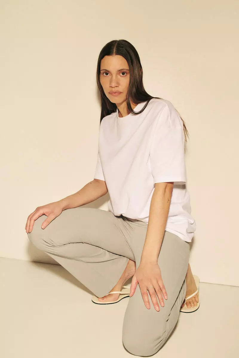 Four-way Stretch Flared Trousers