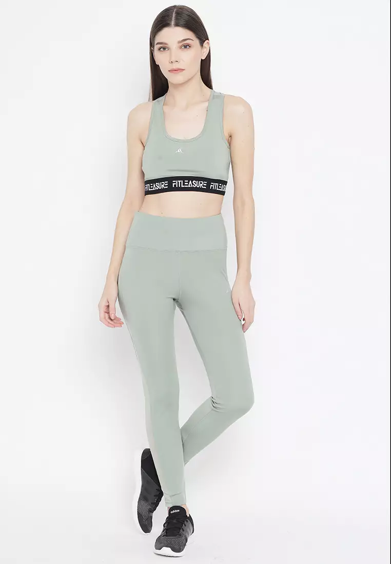 紧凑型锻炼橄榄运动文胸