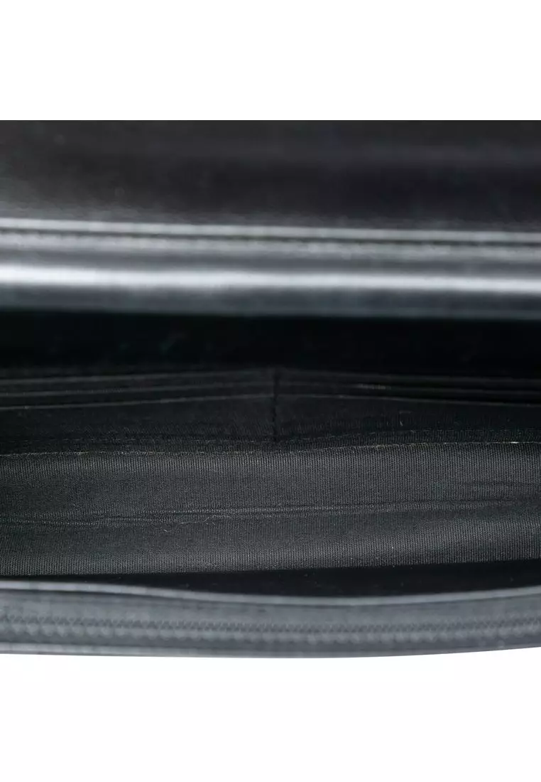 Pre-Loved Chanel Cc Embossed Lambskin Diamond Wallet On Chain