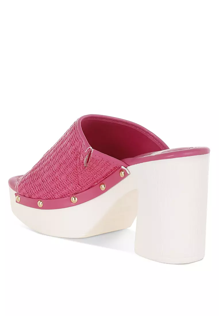 Raffia Wooden Clogs In Pink