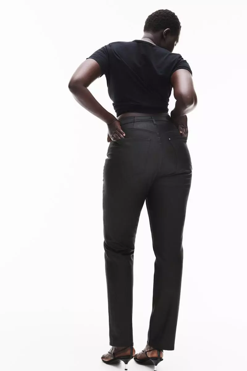 Curvy Fit Slim High Jeans
