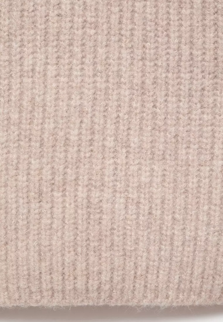 Knitted Vest