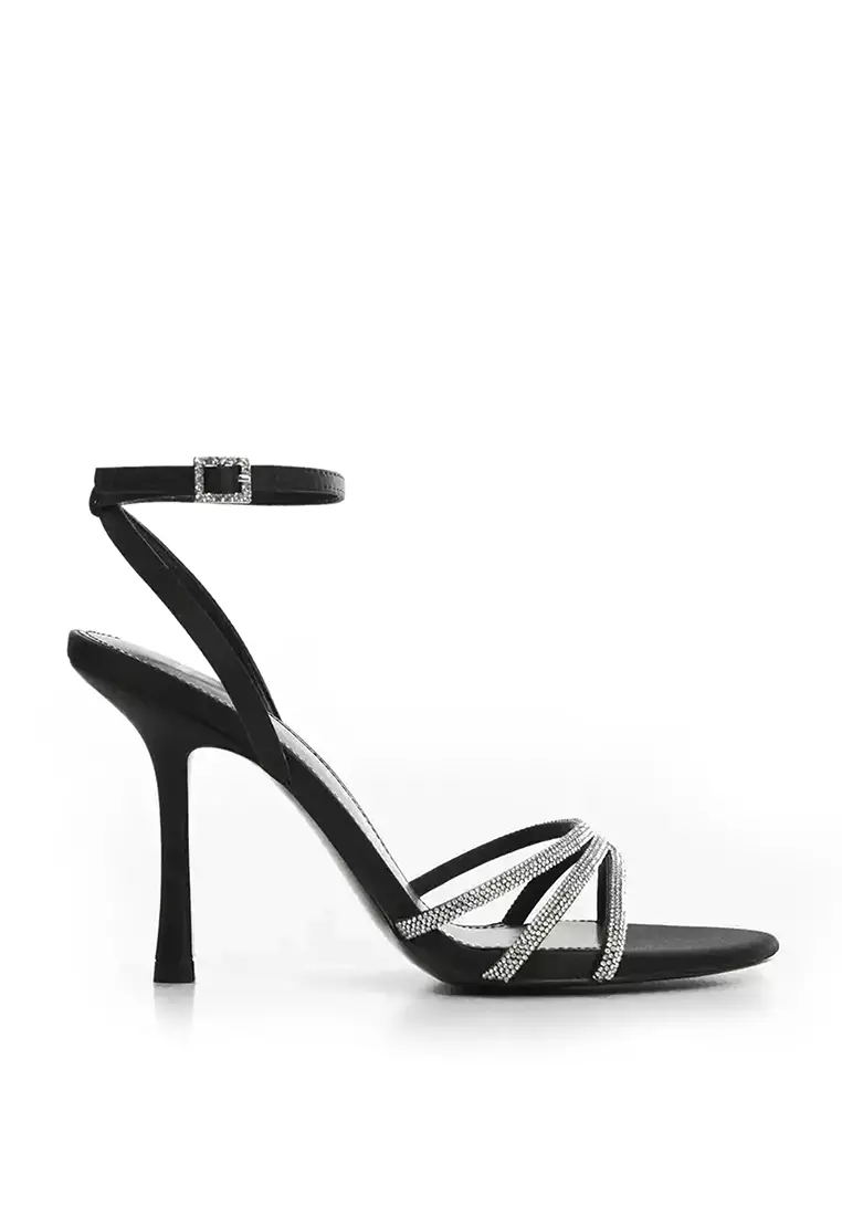 White heeled discount sandals zara