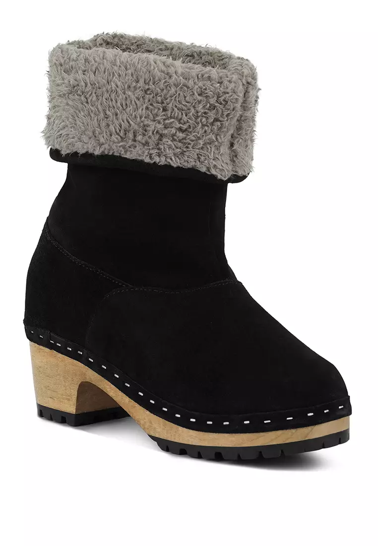 Ugg hotsell clog boots