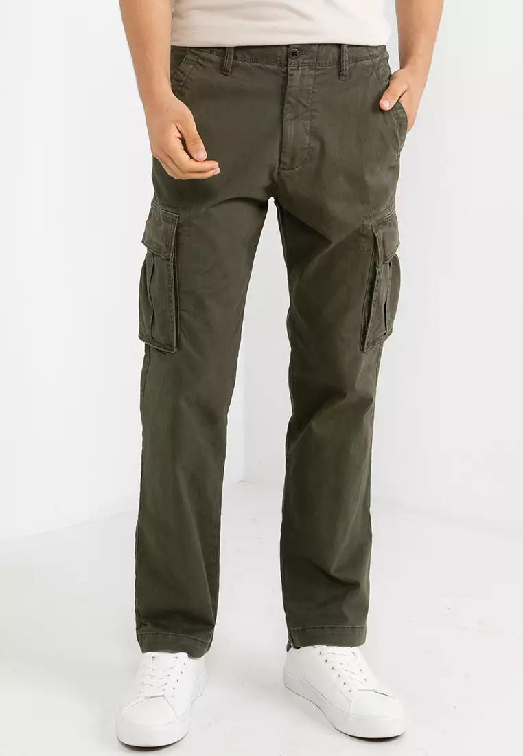 Regular fit cargo on sale pants