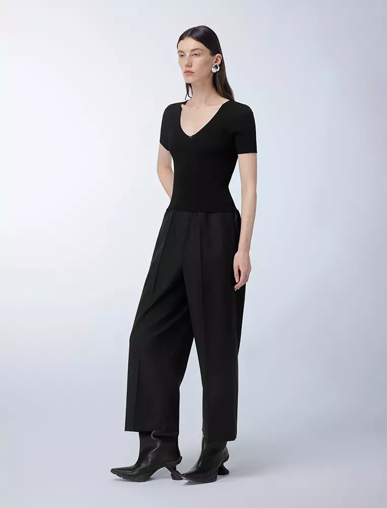 简约修身连体衣