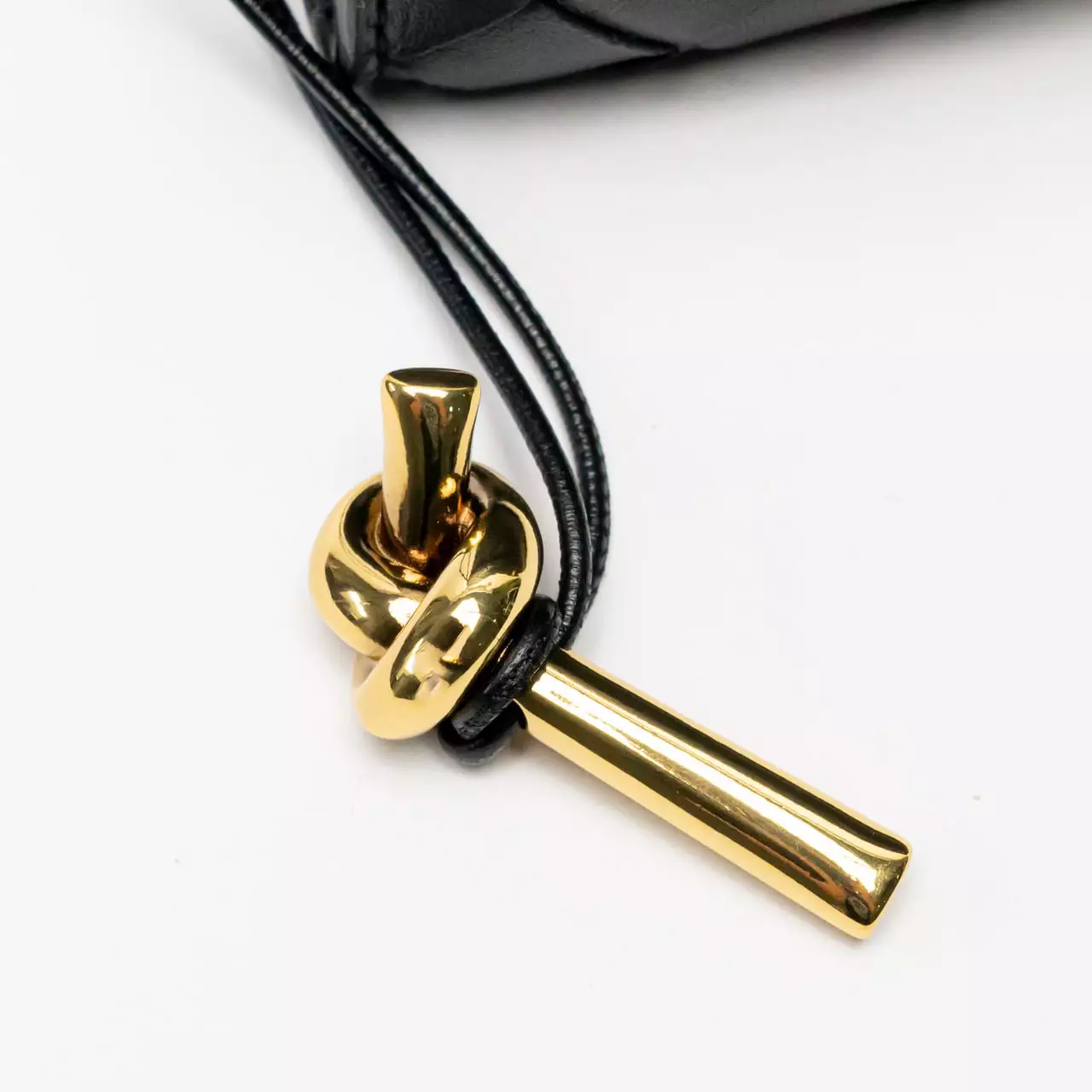 Andiamo Long Clutch With Handle Black