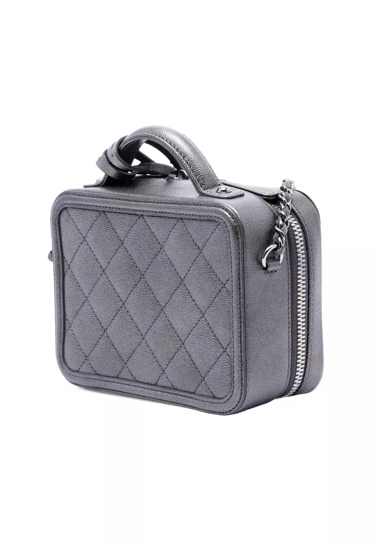 Pre-Loved Chanel Small Metallic Caviar Cc Filigree Vanity Case