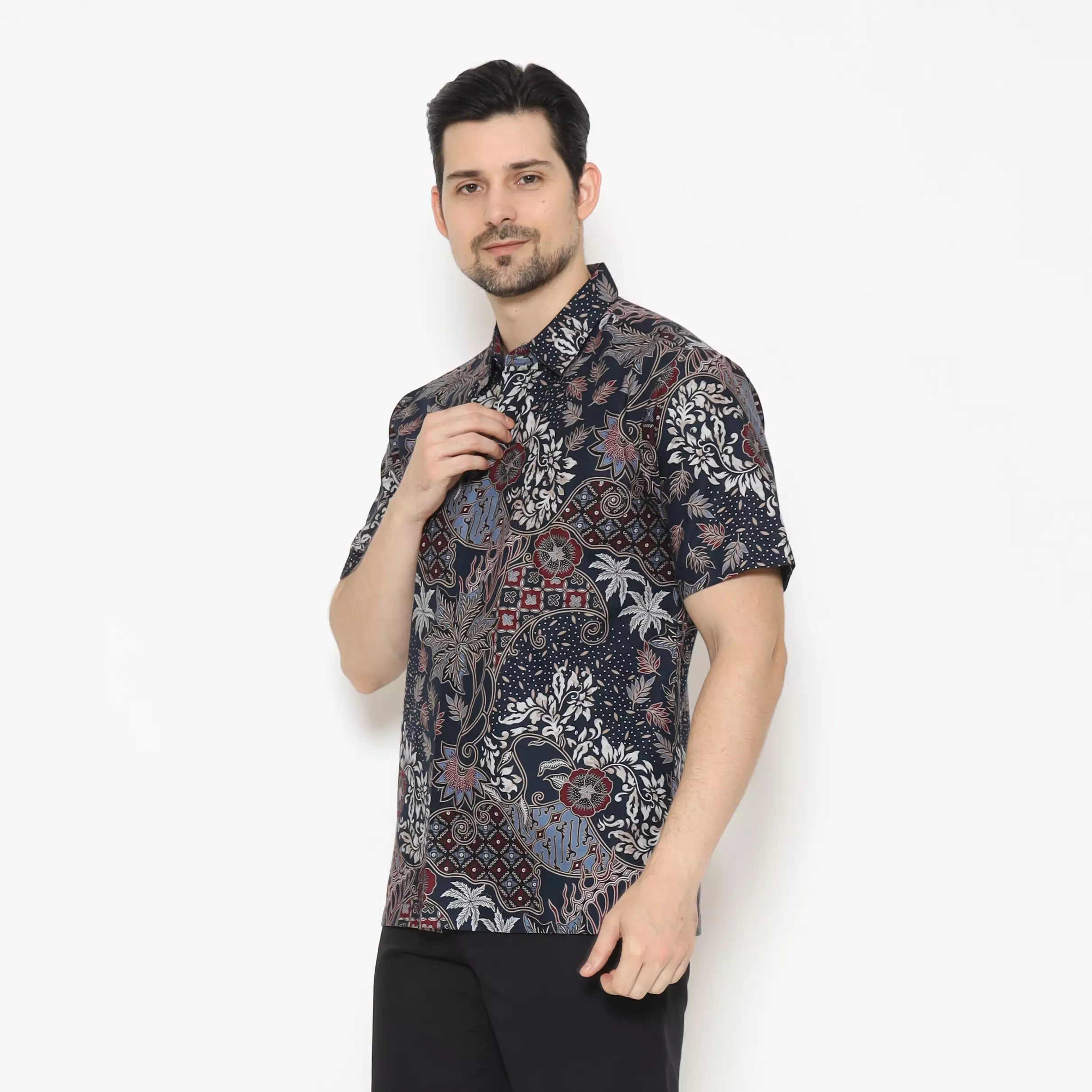 Kemeja Batik Pria - Bhatara Batik Kaysan - Atasan Lengan Pendek