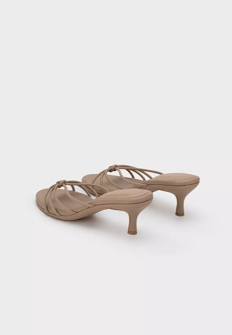 KNOTTED STRAP WITH CLOUDFOAM HEEL SLIDE
