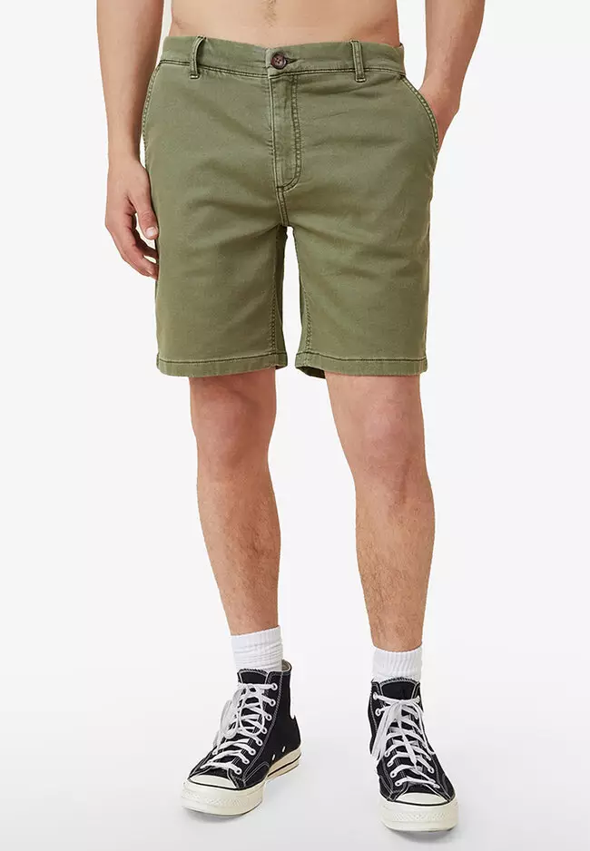 Regular fit chino on sale shorts