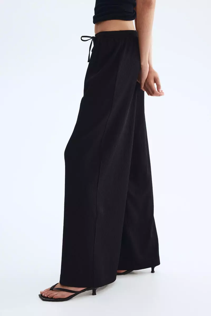 Wide pull-on trousers