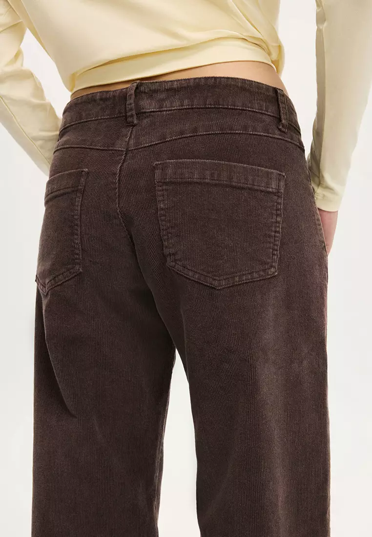 Low Rise Straight Cord Pants