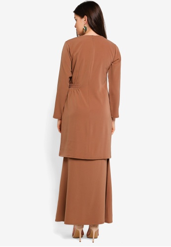 Buy Kayla Modern Kurung from UMMA in Brown at Zalora