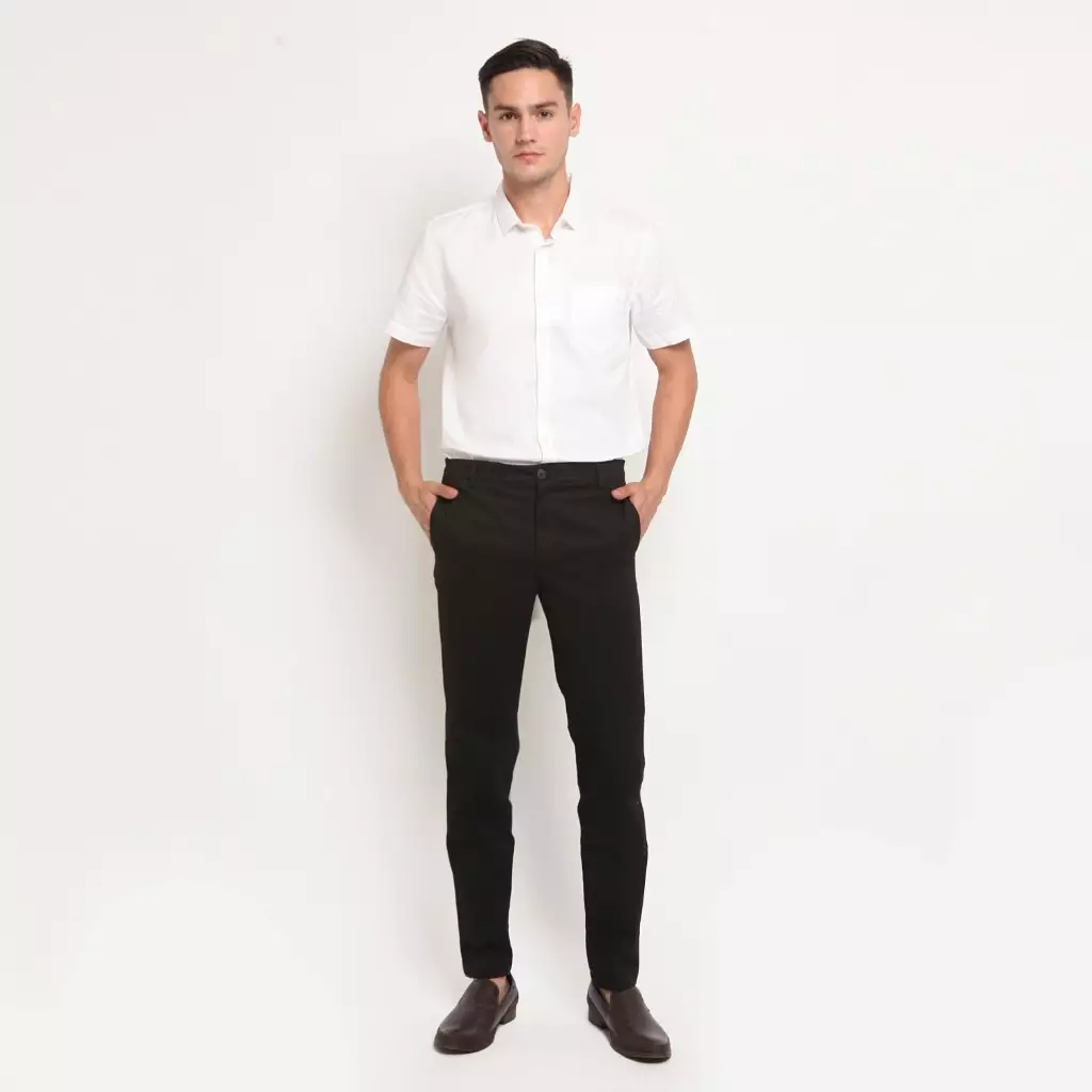 Schoeller Celana Chino Pria Slim Fit Panjang Katun Formal Kasual Warna Black – SANDRO