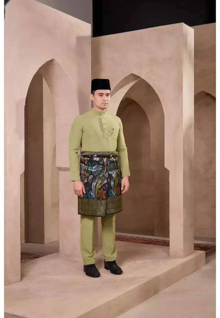 Baju Melayu Mahkota