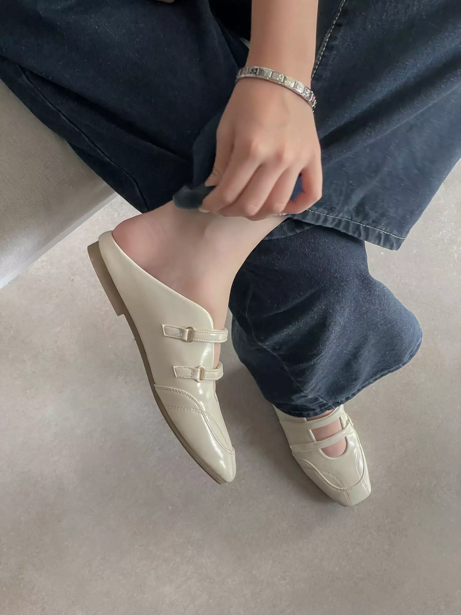 Blow Nara Mary Jane Flats Mules Wanita MINNIK 0023