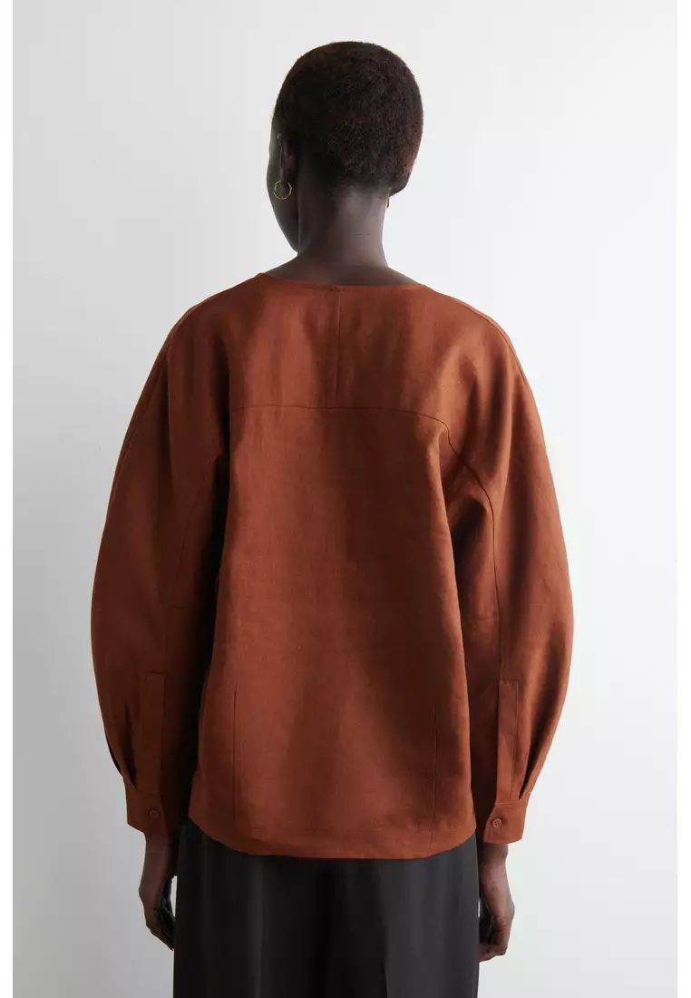 VOLUMINOUS LINEN BLOUSE