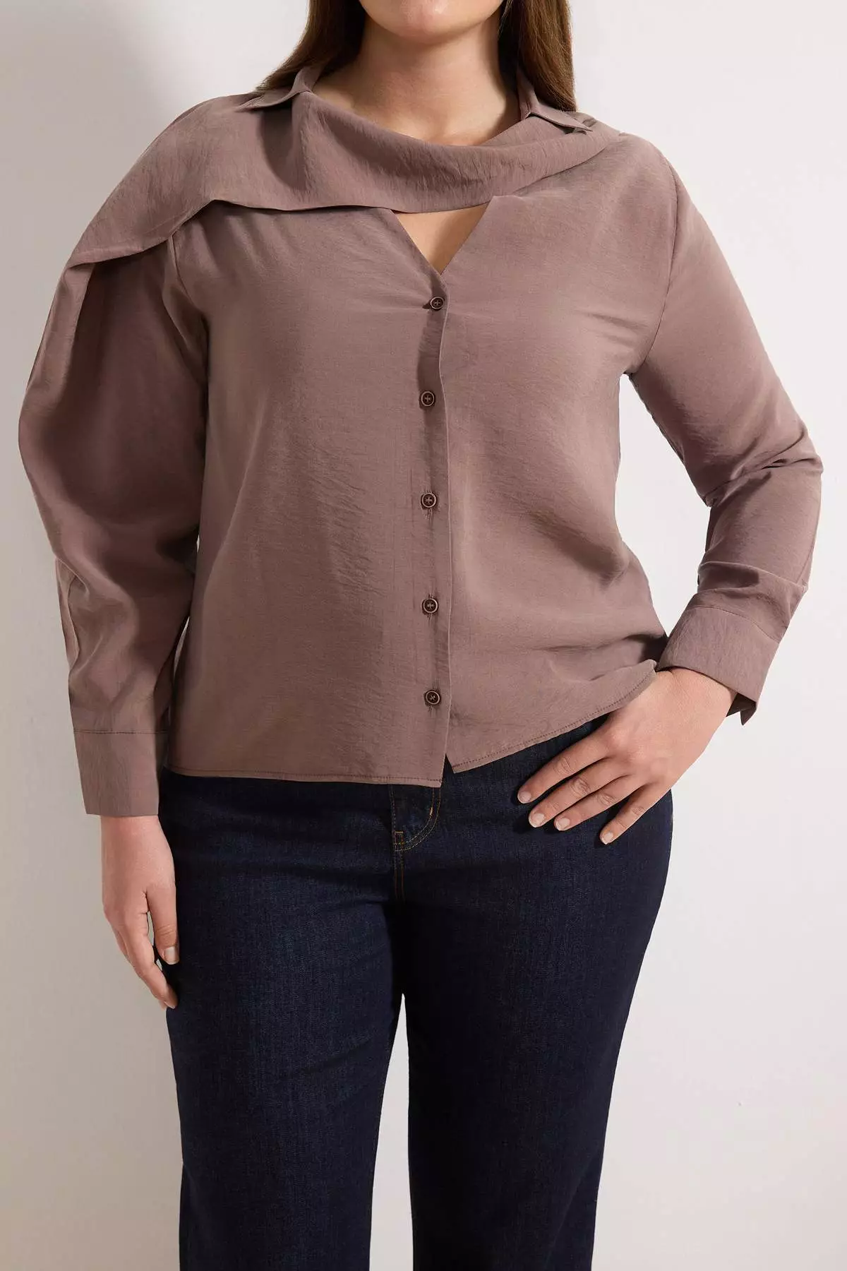 Mink Modal Long Sleeve Shawl Detail V-Neck Plus Size Blouse Tbbss26Ax00007