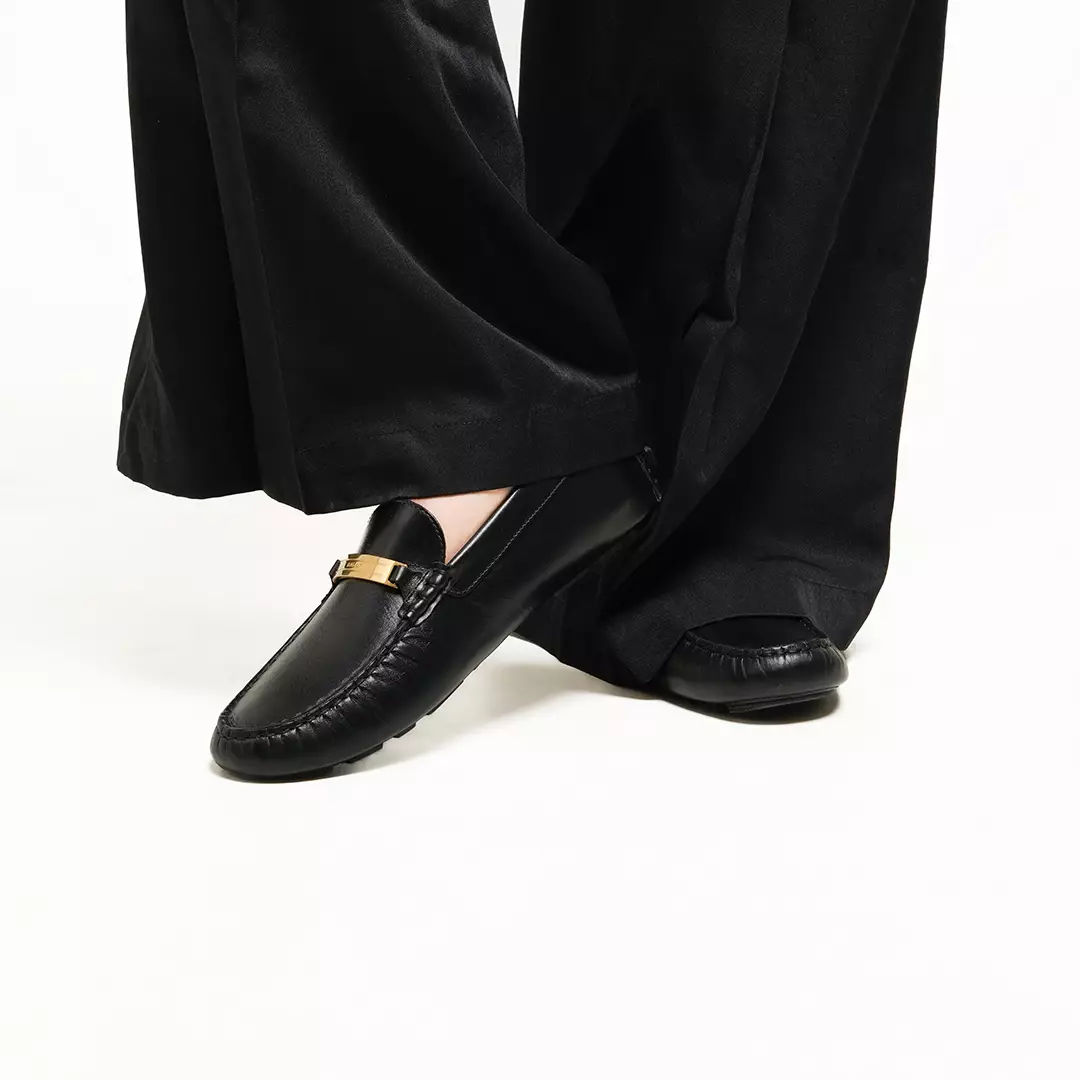 Kaley Loafers in Leather - Black