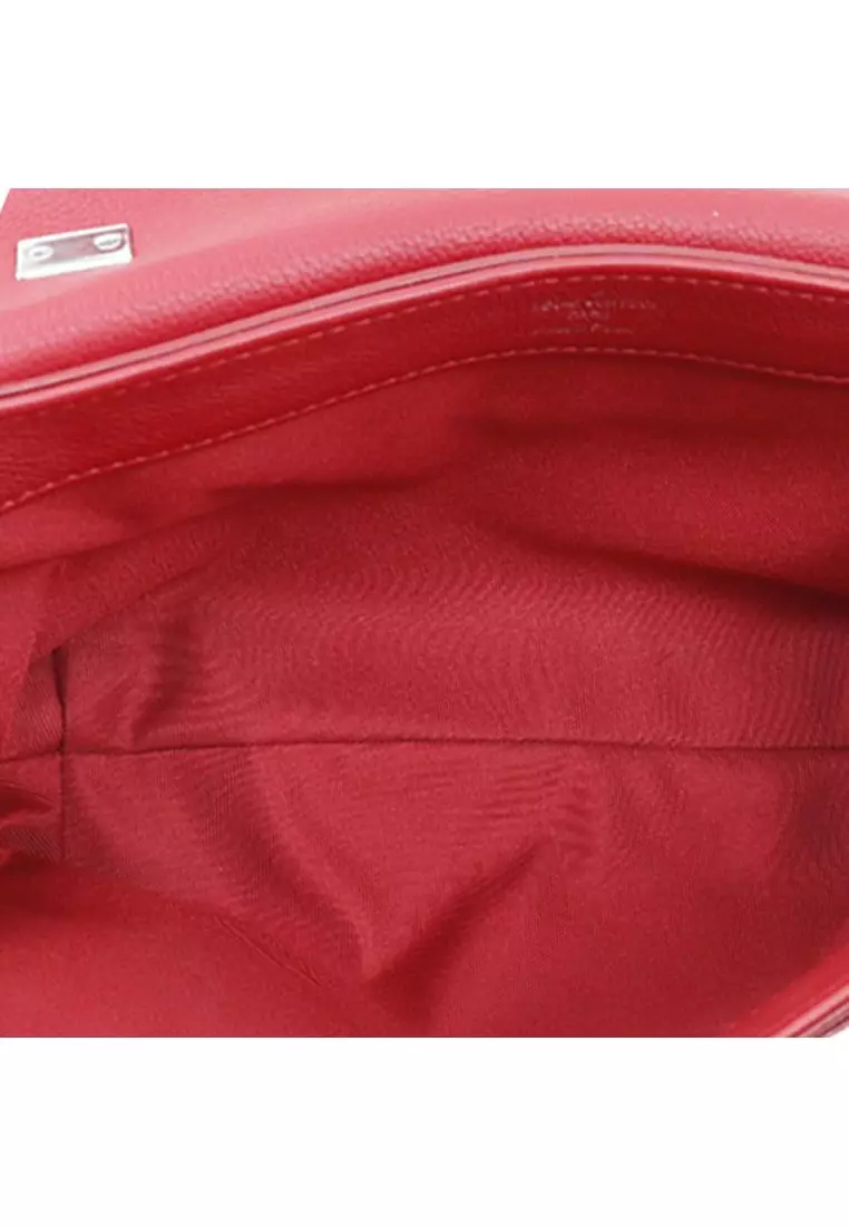 Pre-Loved Louis Vuitton Leather Lockme Ii Bb