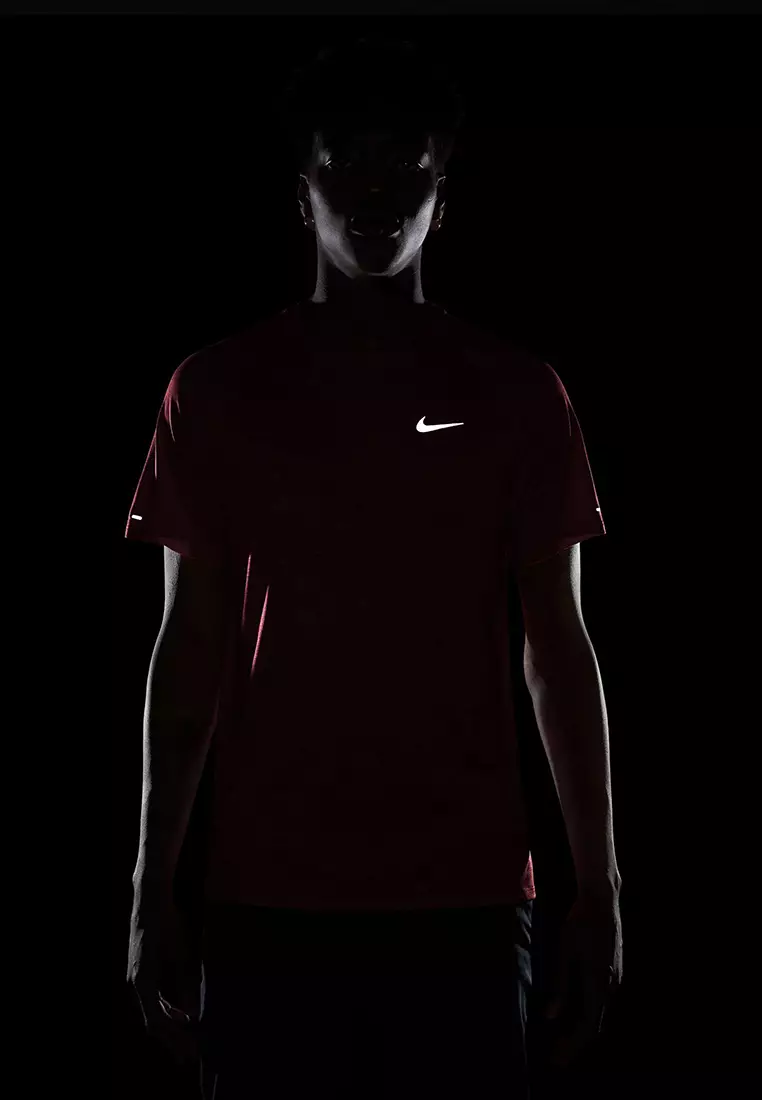 Stride Dri-FIT ADV Short-Sleeve Running Top