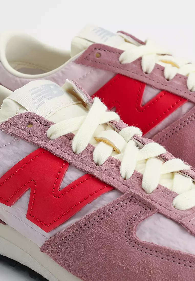 471 Lifestyle Shoes