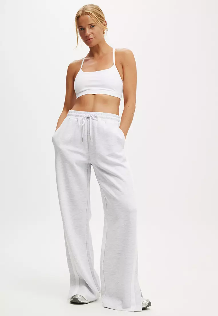 365 Keyhole Crop Bra