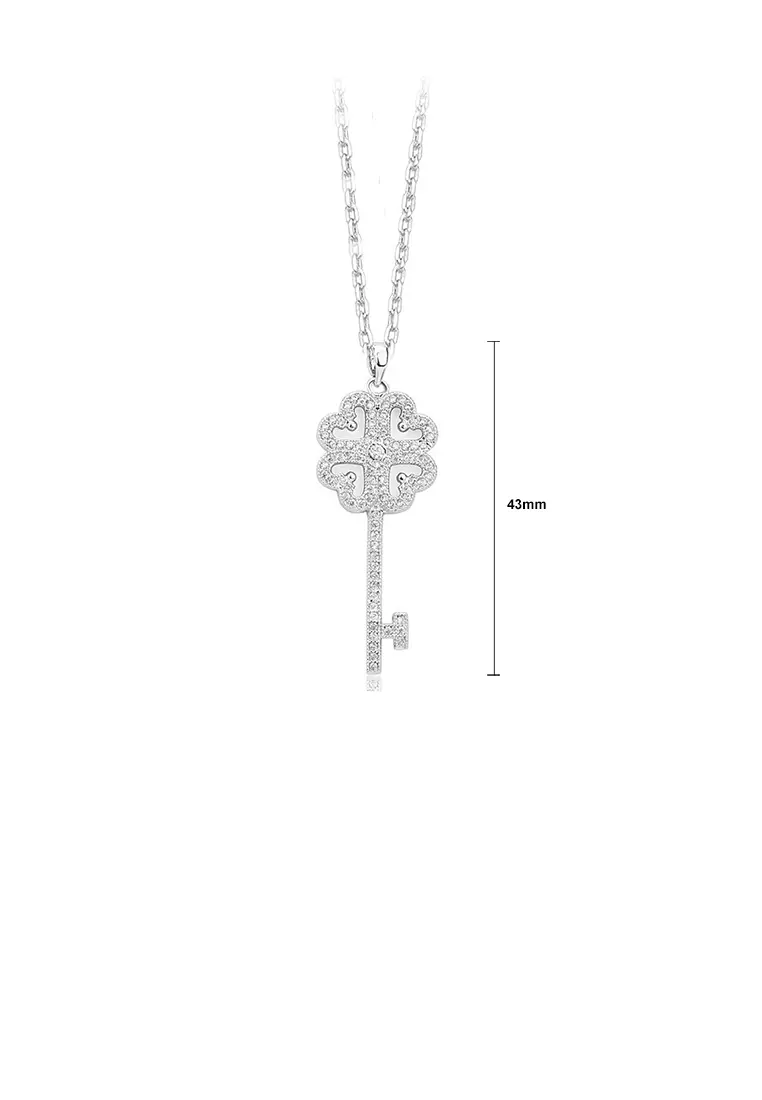 Fashion and Elegant Pattern Key Pendant with Cubic Zirconia and Necklace