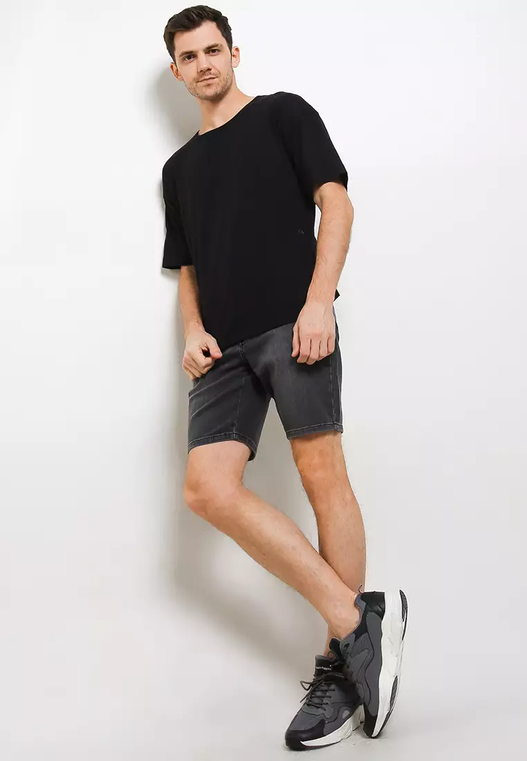Bowler Slim Fit Short Jeans