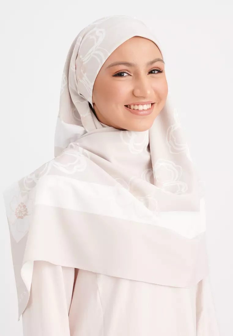 Ilaria Square Hijab 026