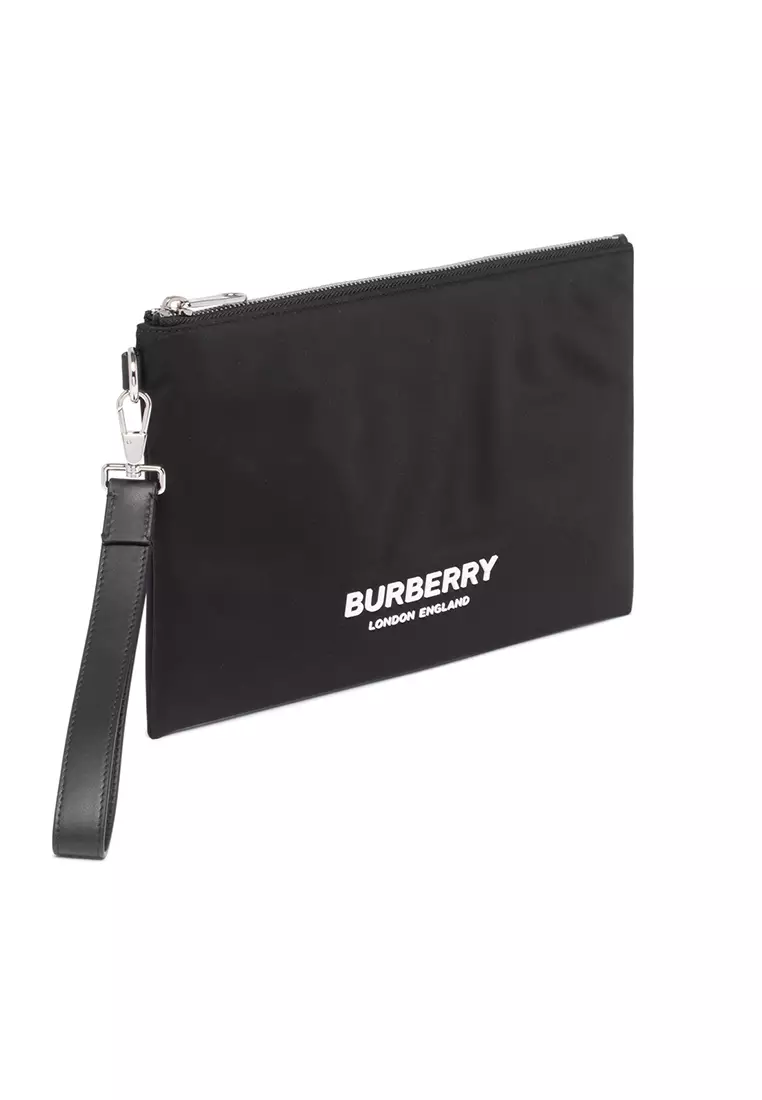 Burberry 2025 font zip