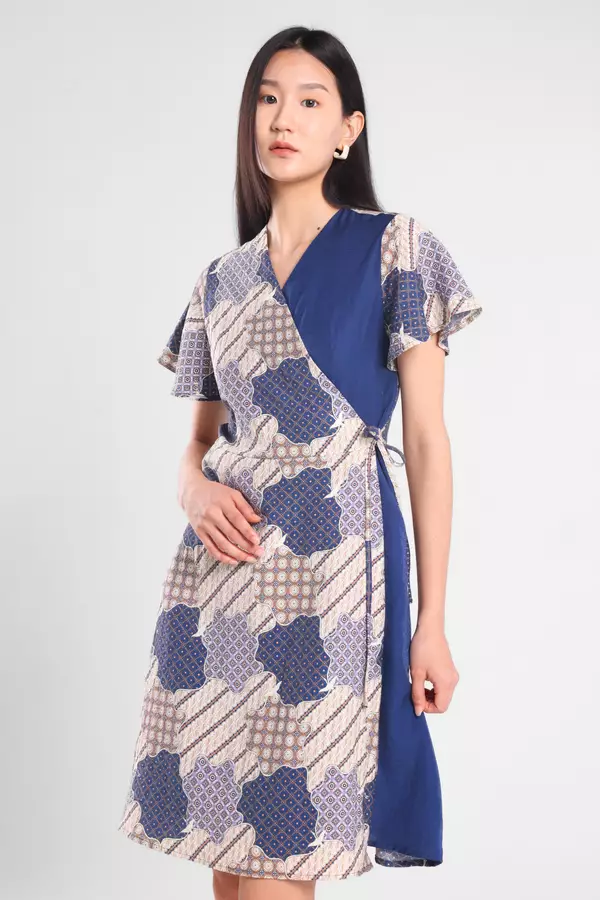 MINIMAL - Rumi - Dress Batik Parang - Blue Warna Blue