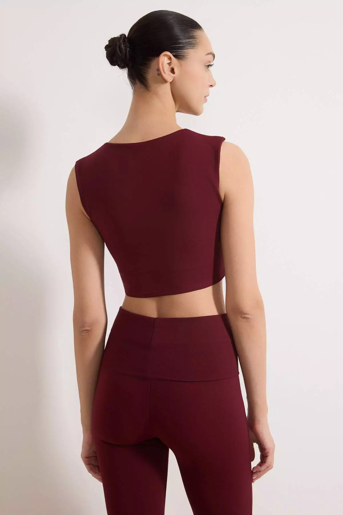 Burgundy Double Breasted Brushed Soft Fabric Supportive/Shape-Enhancing Knitted Sports Bra Thmss26Ss3