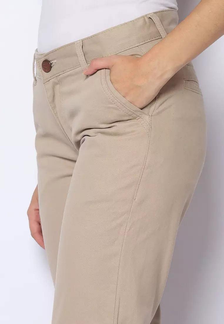Twill Celana Panjang Wanita Slim Fit Cheerful Light Khaki 222508