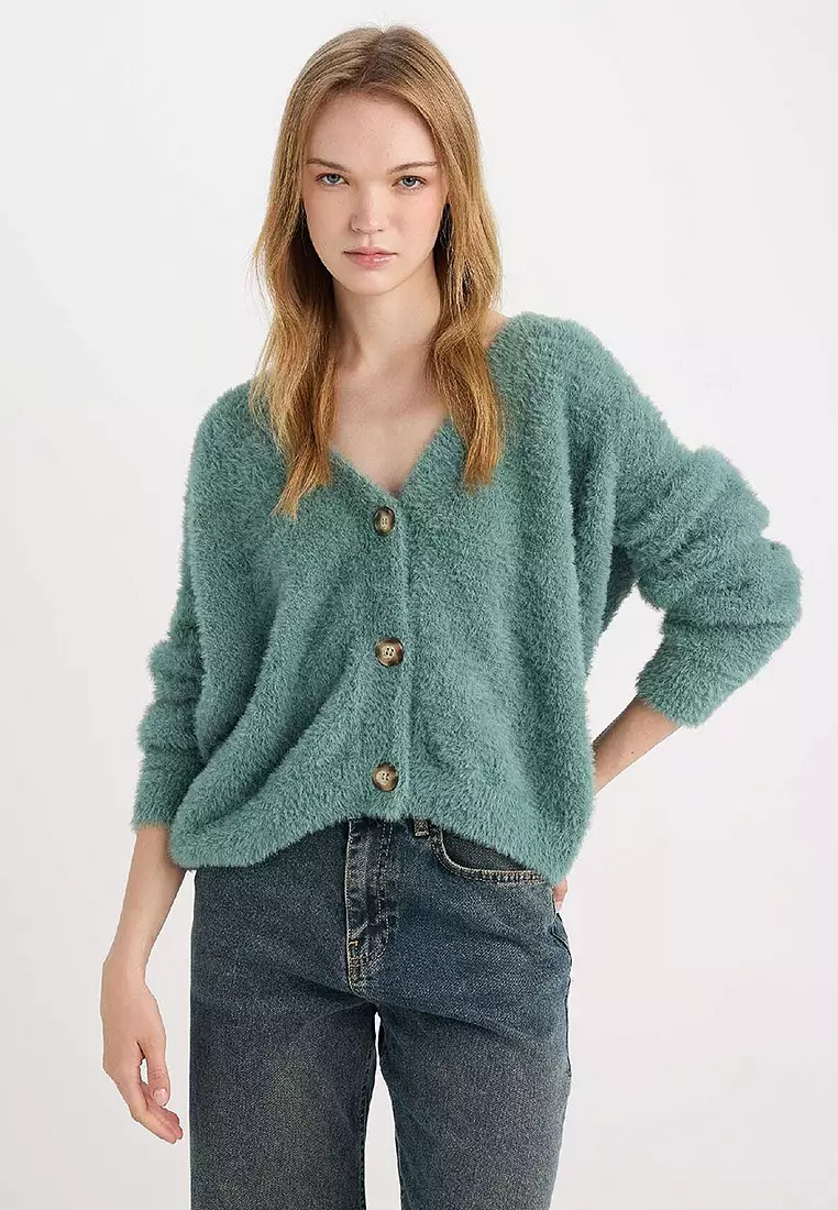 Oversize V-Neck Knit Cardigan