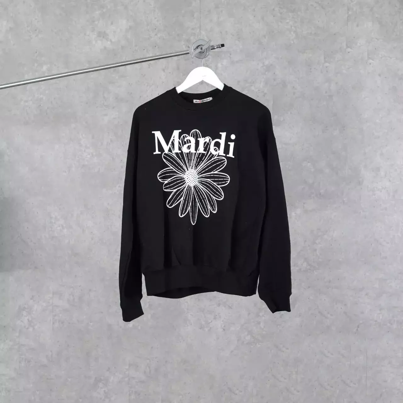 Sweater MARDI MERCREDI FLOWER WHITE BLACK SWEATSHIRT 100% ORIGINAL