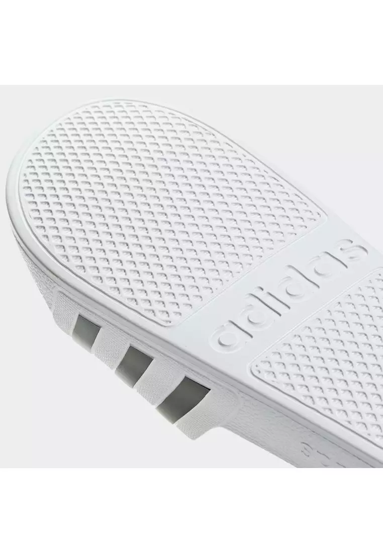 Adilette Aqua Slides