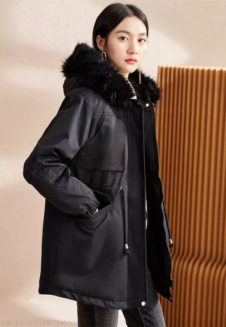 Fashion Fur Collar Warm Hooded Jacket (Fleece)