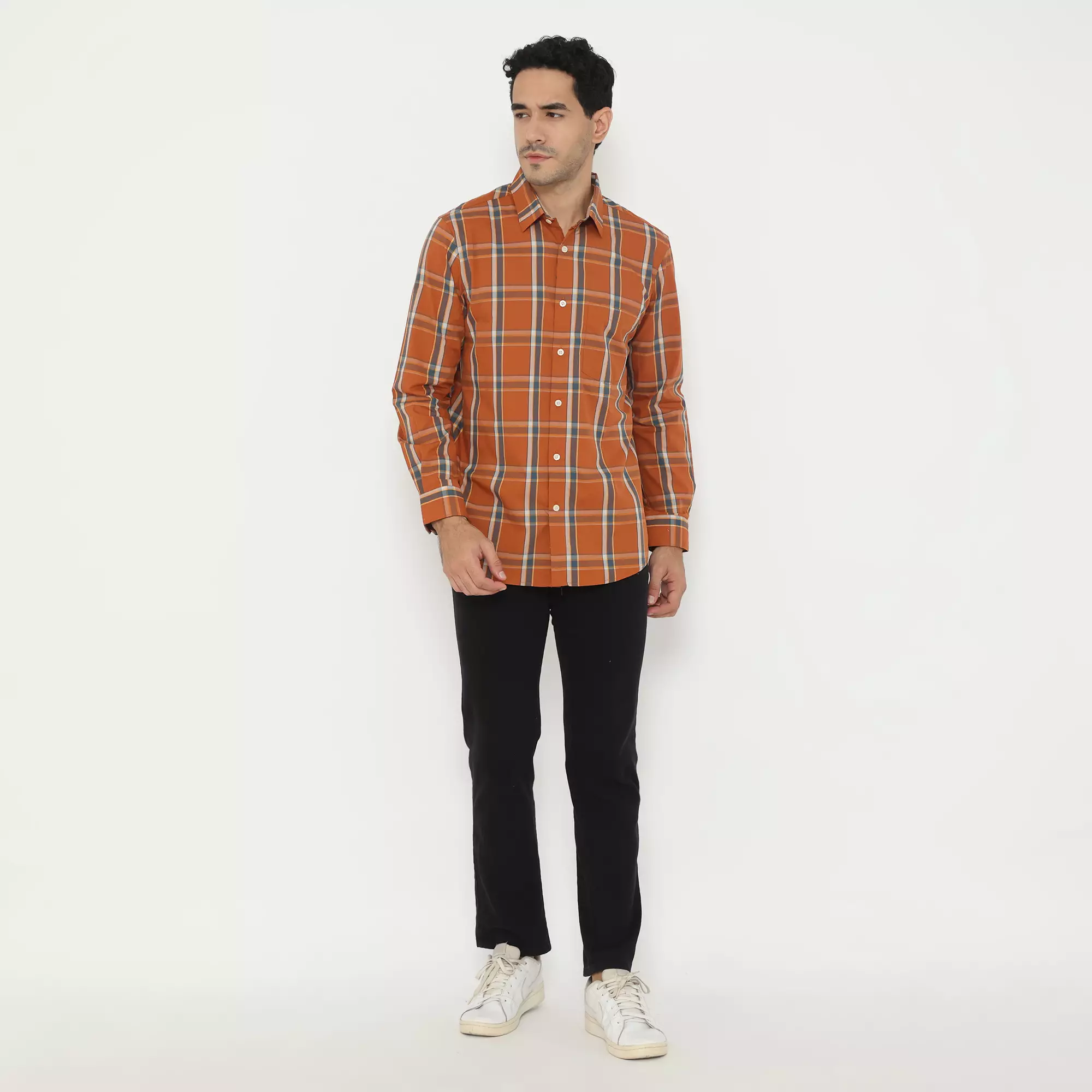 Platini Kemeja Pria Motif Kotak Lengan Panjang 76606