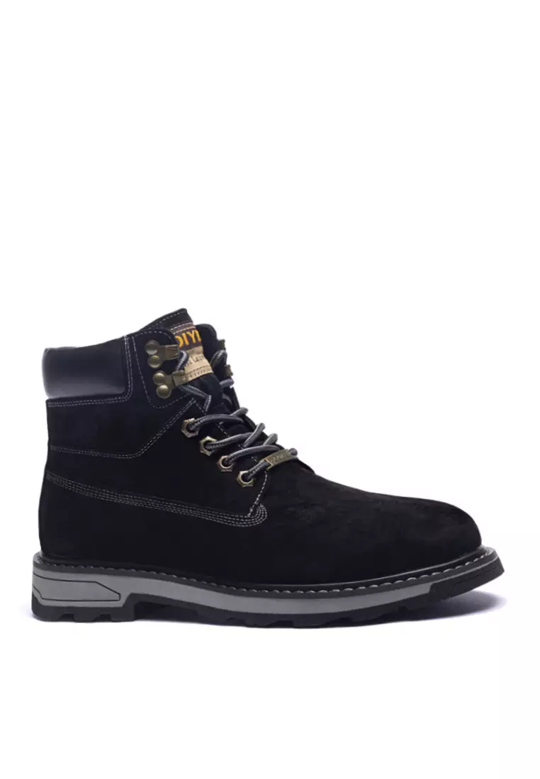 Discount on Twenty Eight Shoes  shoes - SKU: VANSA Fashion Suede Cargo Boots VSM-B79711