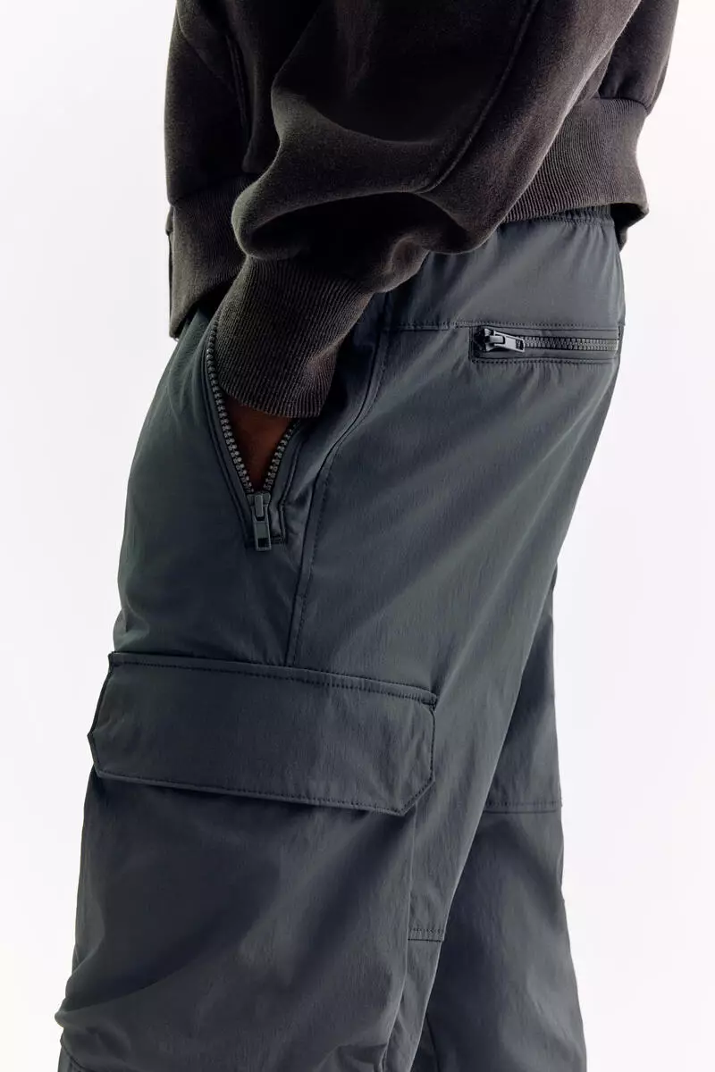 Regular Fit Nylon cargo trousers