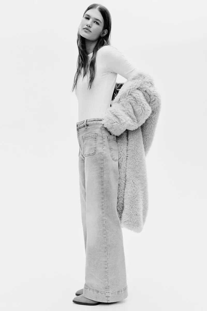 Wide High Waist Jeans