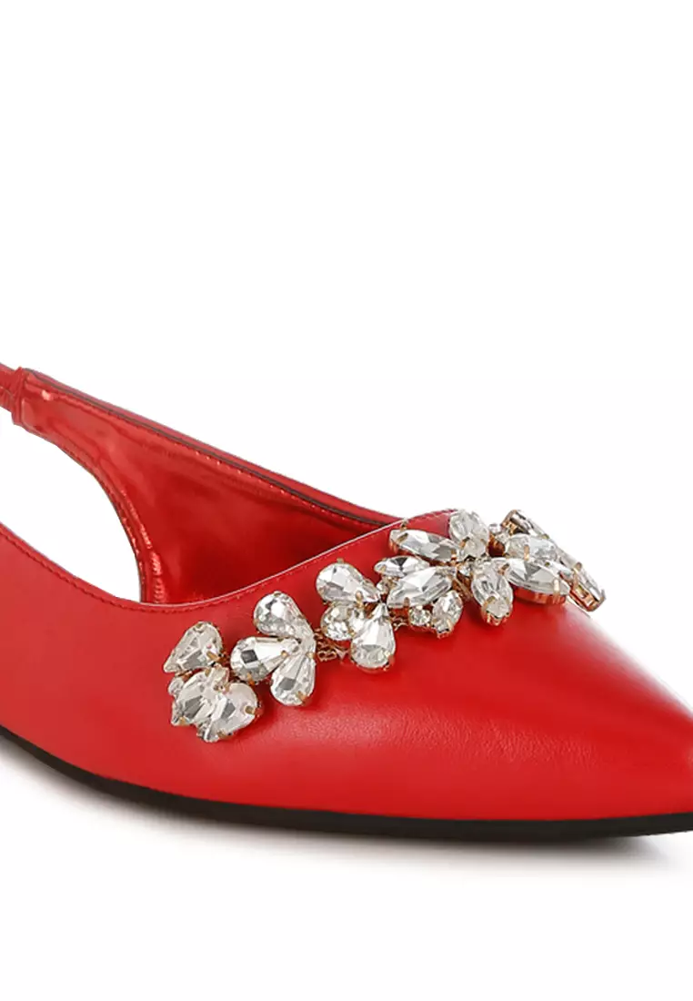 Sandal Datar Berhias Berlian Imitasi Warna Merah