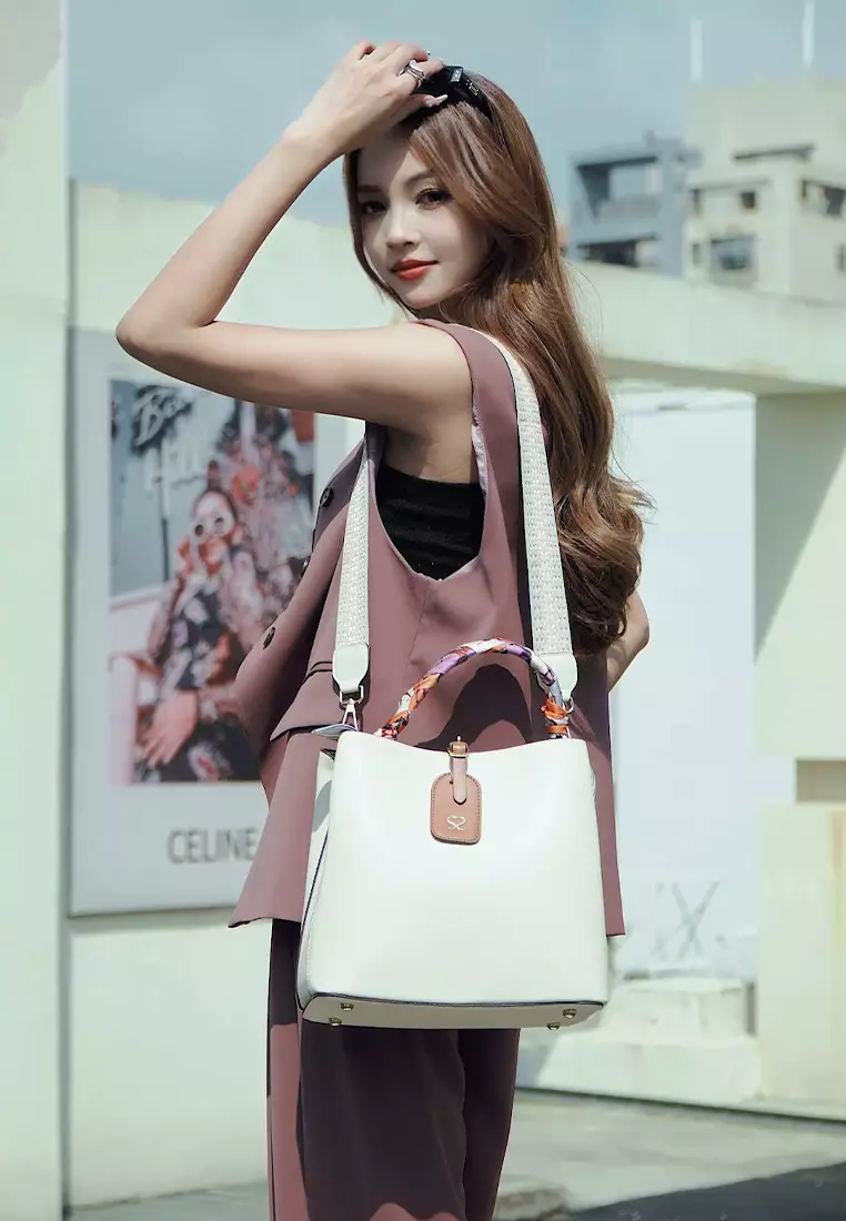 Women's Top Handle Bag / Sling Bag / Crossbody Bag (Tas Selempang / Tas Tangan) - Putih